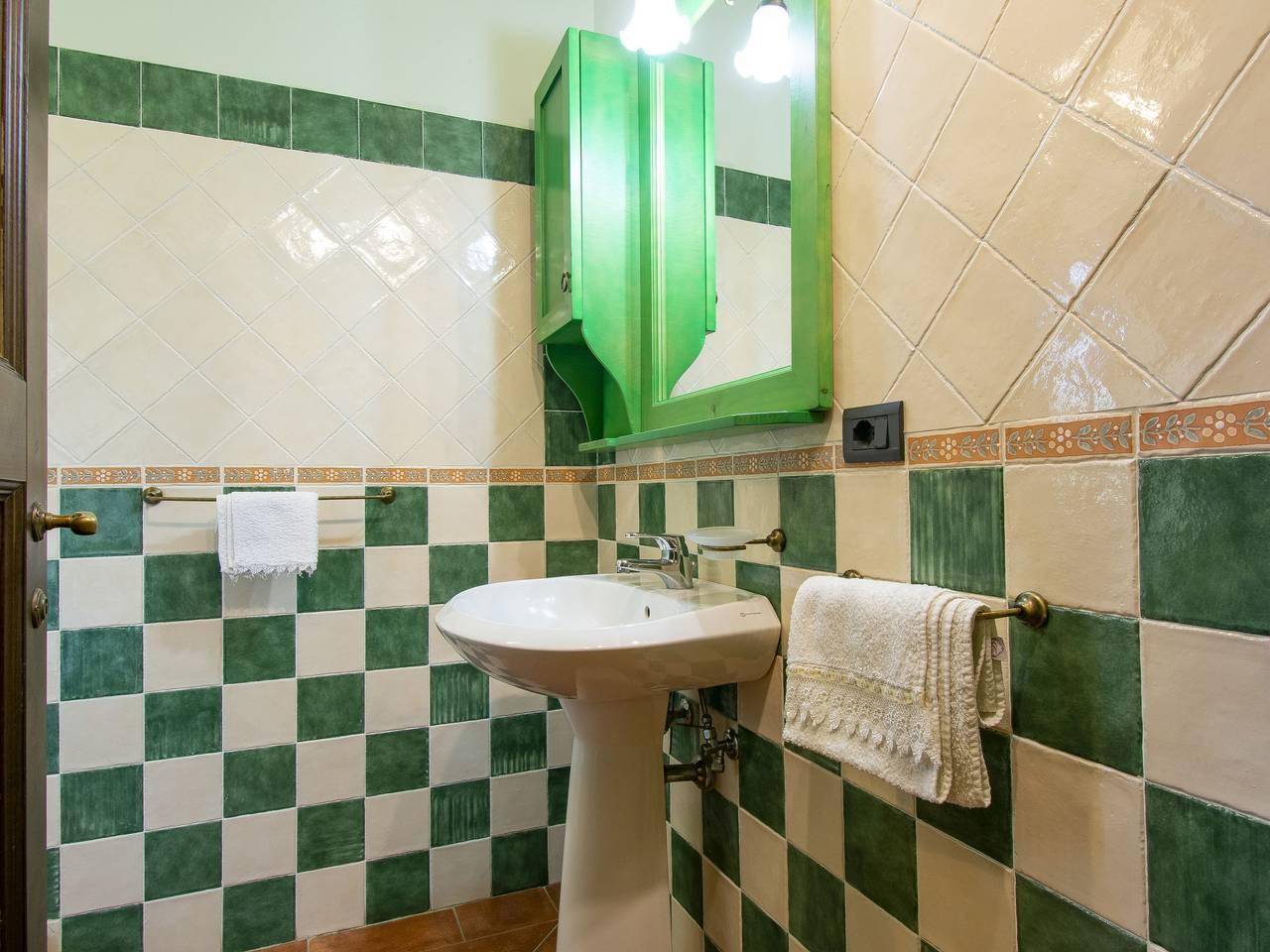Casa dei Ciliegi in Gambassi Terme, Chianti, Italië voor 13 personen foto 20