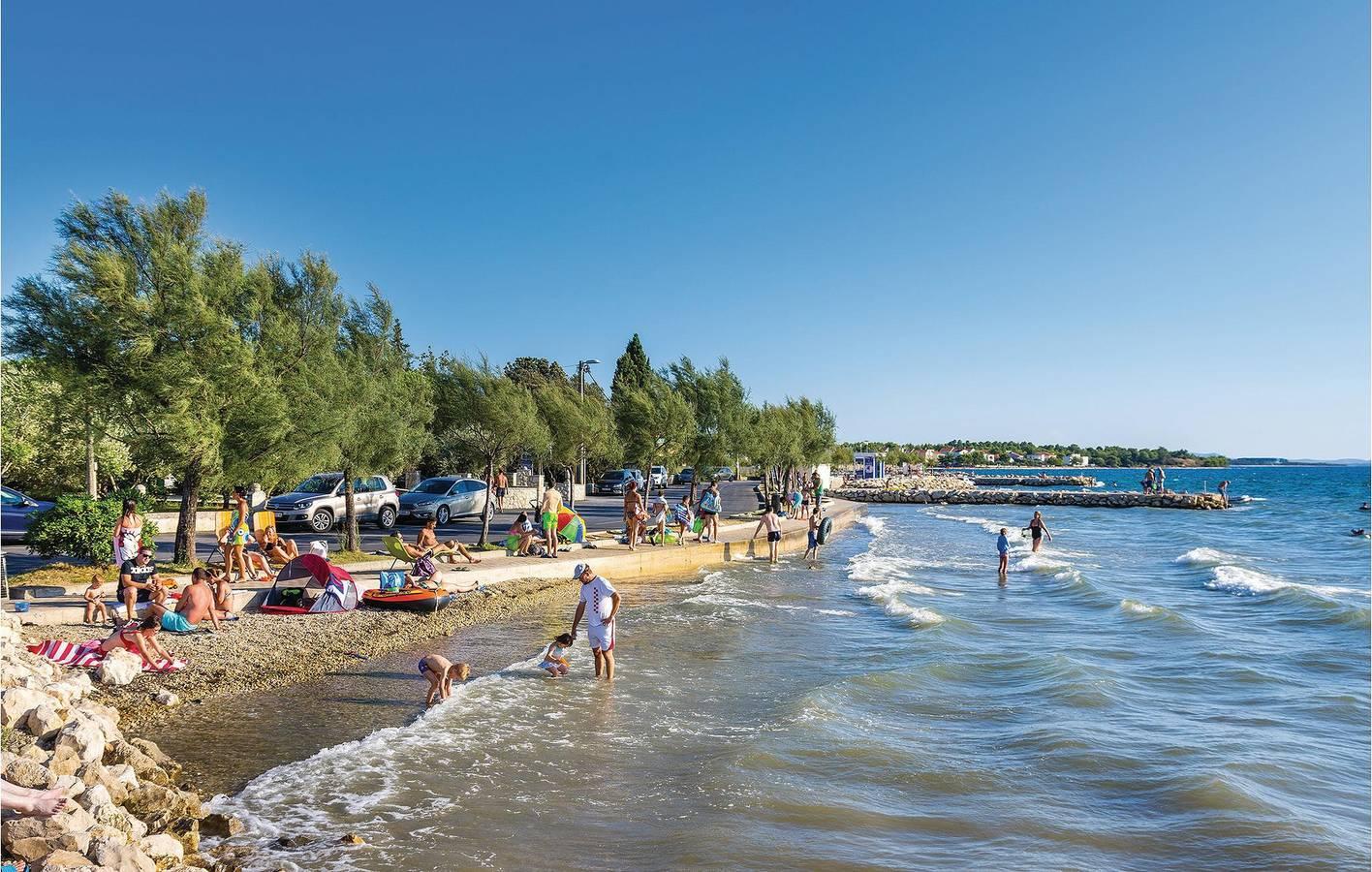 Gezellig appartement met terras, wifi en parkeergelegenheid vlak bij het strand in Nin, Zadar, Kroatië voor 4 personen foto 24