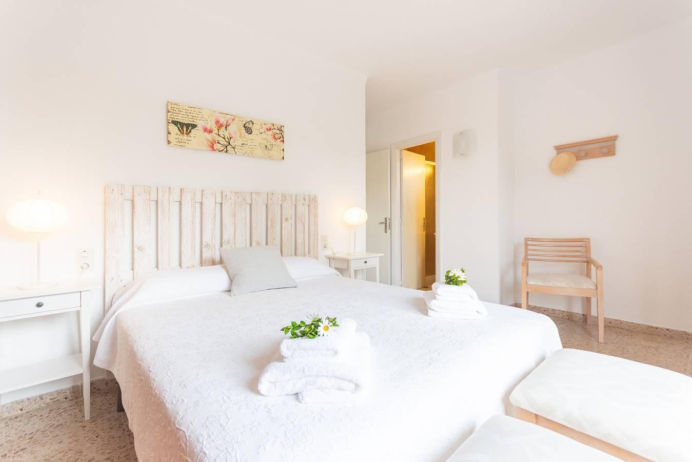 Vakantiehuis 'Muro' met privézwembad direct aan Playas de Muro, wifi in Playa de Muro, Muro, Spanje voor 8 personen foto 21