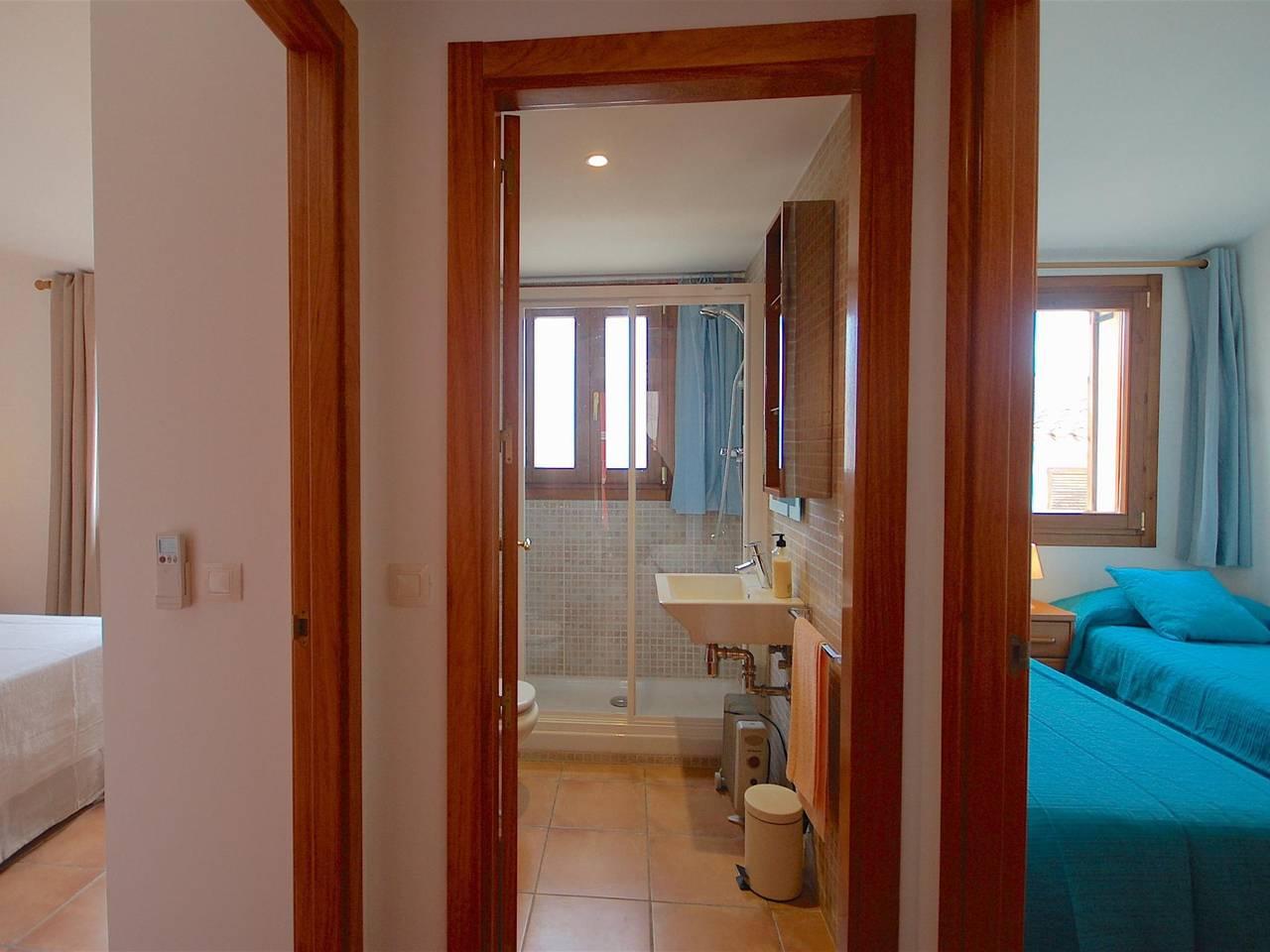 Vakantieappartement met terras en 70 m², 2 slaapkamers en zwembad in Tossa de Mar, Costa Brava, Spanje voor 6 personen foto 19