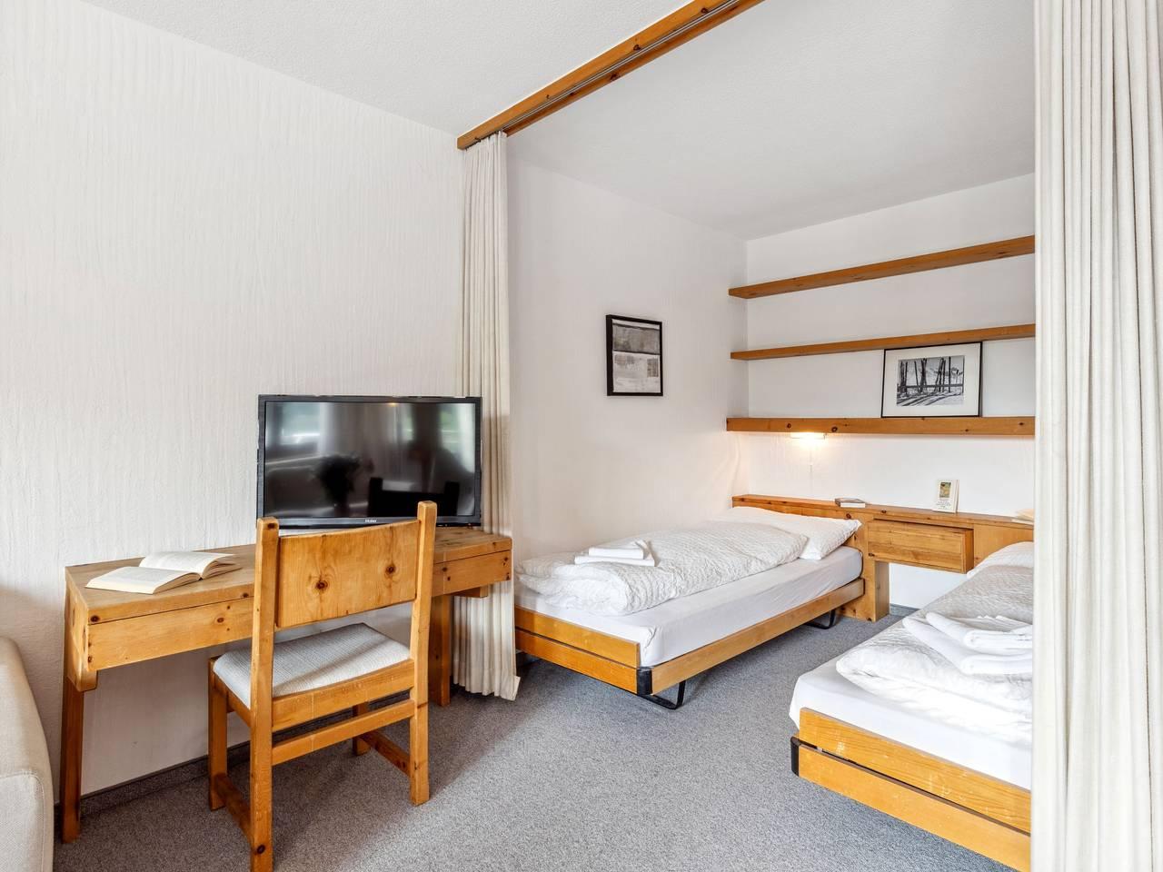 Vakantieappartement met sauna en binnenzwembad in Flüelapass, Davos, Zwitserland voor 4 personen foto 9