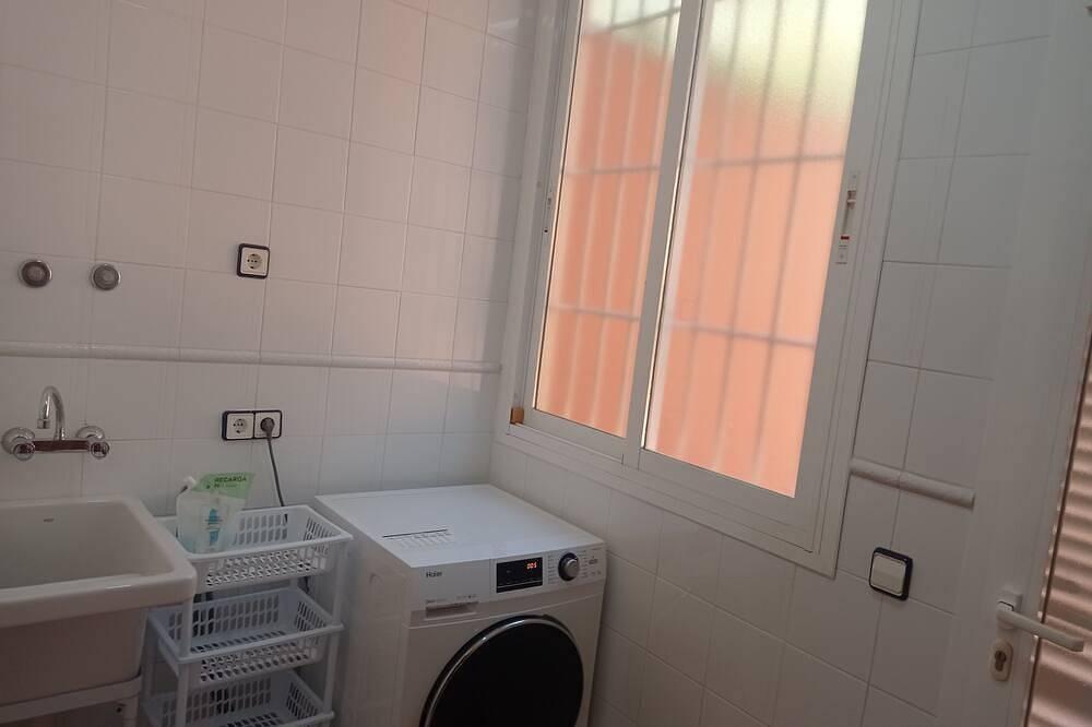 Beach House met prive zwembad en tuin in Cala Poncet, Alcúdia, Spanje voor 8 personen foto 21