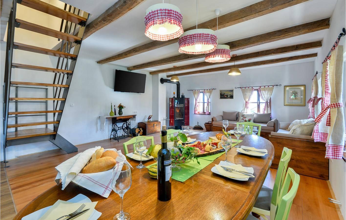 Charmant appartement met zwembad en terras, op 1,5 km van de rivier de Lonja in Varaždin, Kroatië voor 10 personen foto 22