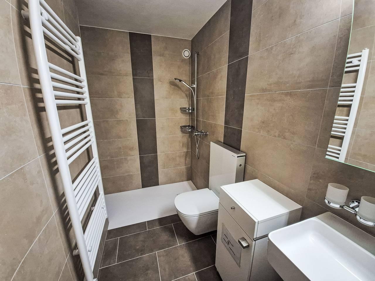 Vakantieappartement met sauna en binnenzwembad in Randogne, Zwitserland voor 2 personen foto 15