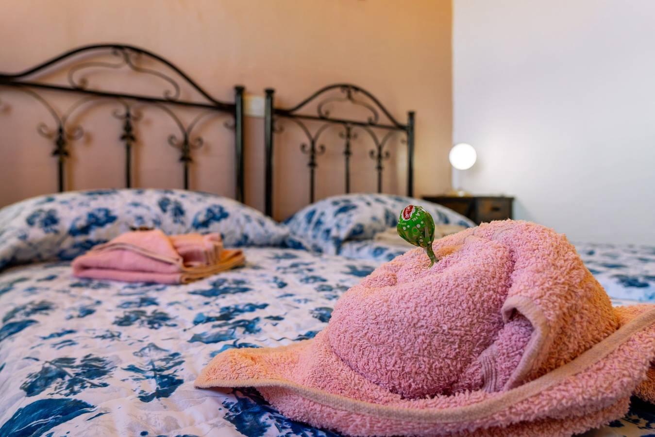 Villa L'Estasi Tanca Piras aan het zwembad in Nebida, Iglesias, Italië voor 4 personen foto 24