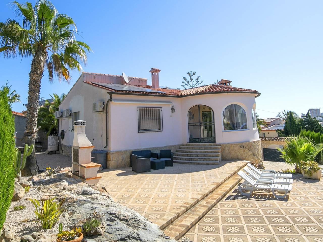 Vakantiehuis met privézwembad en zeezicht in Marisol Park, Calpe, Spanje voor 6 personen foto 6