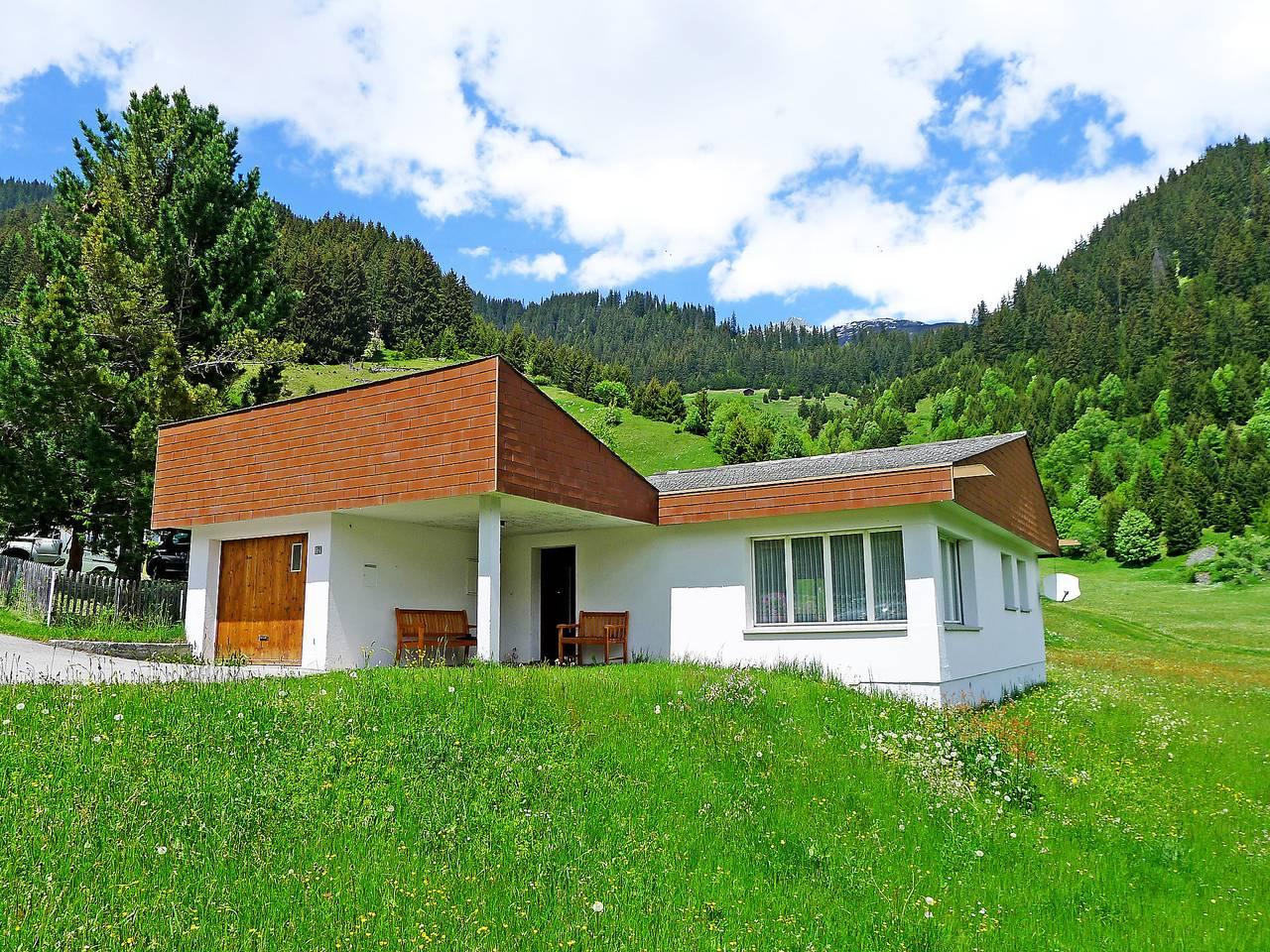 Vakantiehuis in Surselva, Zwitserland voor 6 personen