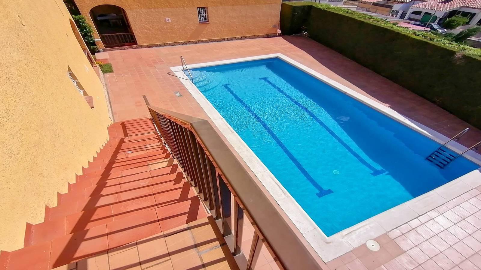 Vakantieappartement met zwembad en ligging bij zee in L'Escala, Upper Empordà, Spanje voor 6 personen foto 24
