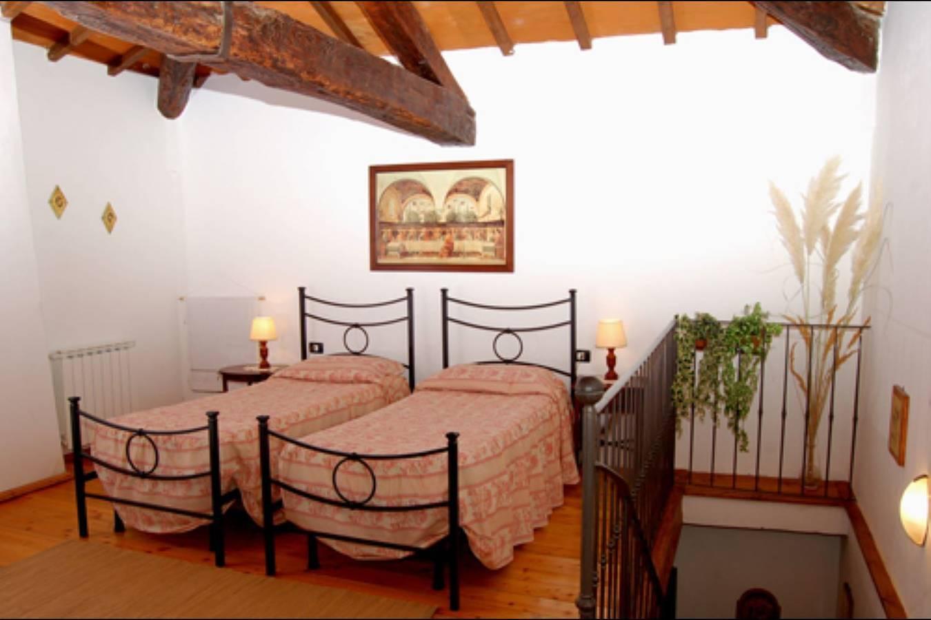 Vakantieappartement met zwembad in Castelfranco Piandiscò, Valdarno, Italië voor 6 personen foto 20