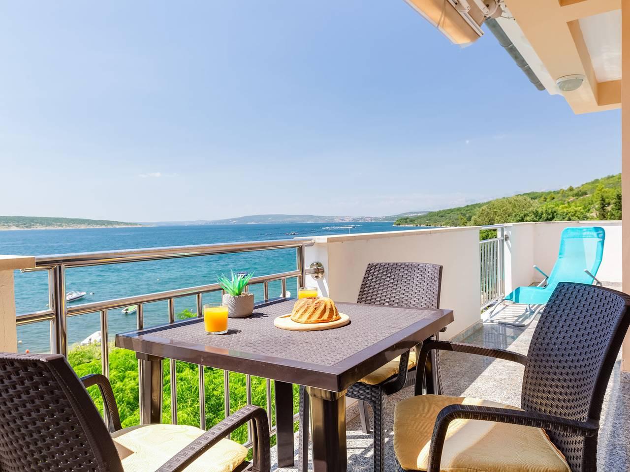 Vakantieappartement met zeezicht en airconditioning in Obrovac, Zadar, Kroatië voor 3 personen foto 20