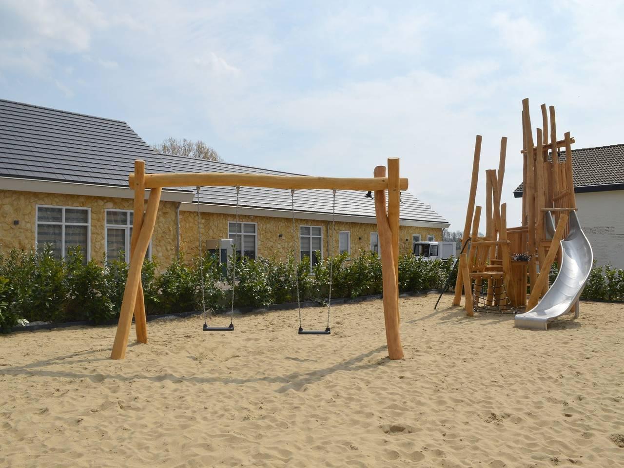 Chalet in Bemelen met Buitenhaard in Limburg, Nederland voor 5 personen foto 22