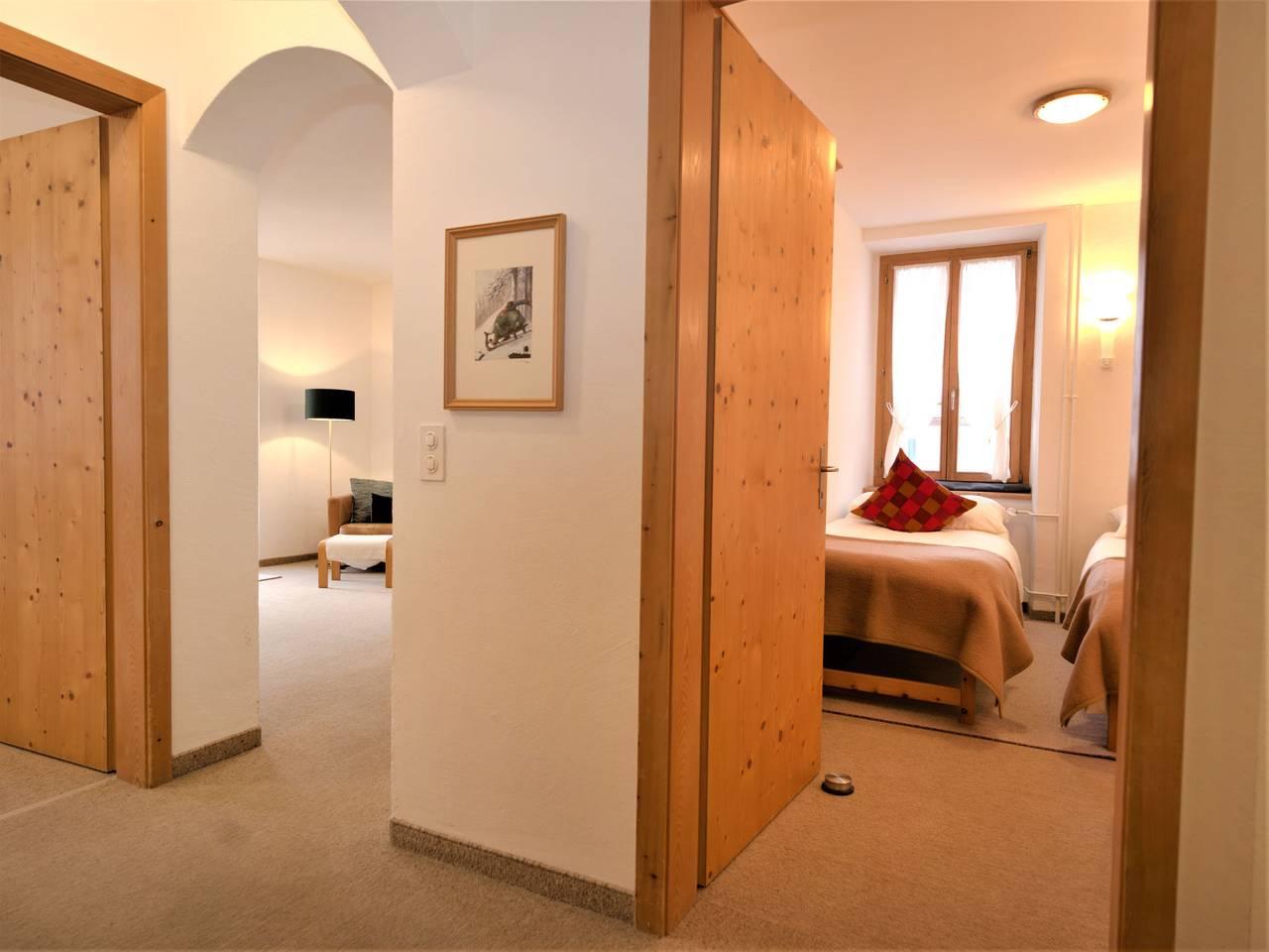 Chesa Corvatsch in Pontresina, Saint Moritz, Zwitserland voor 4 personen foto 10