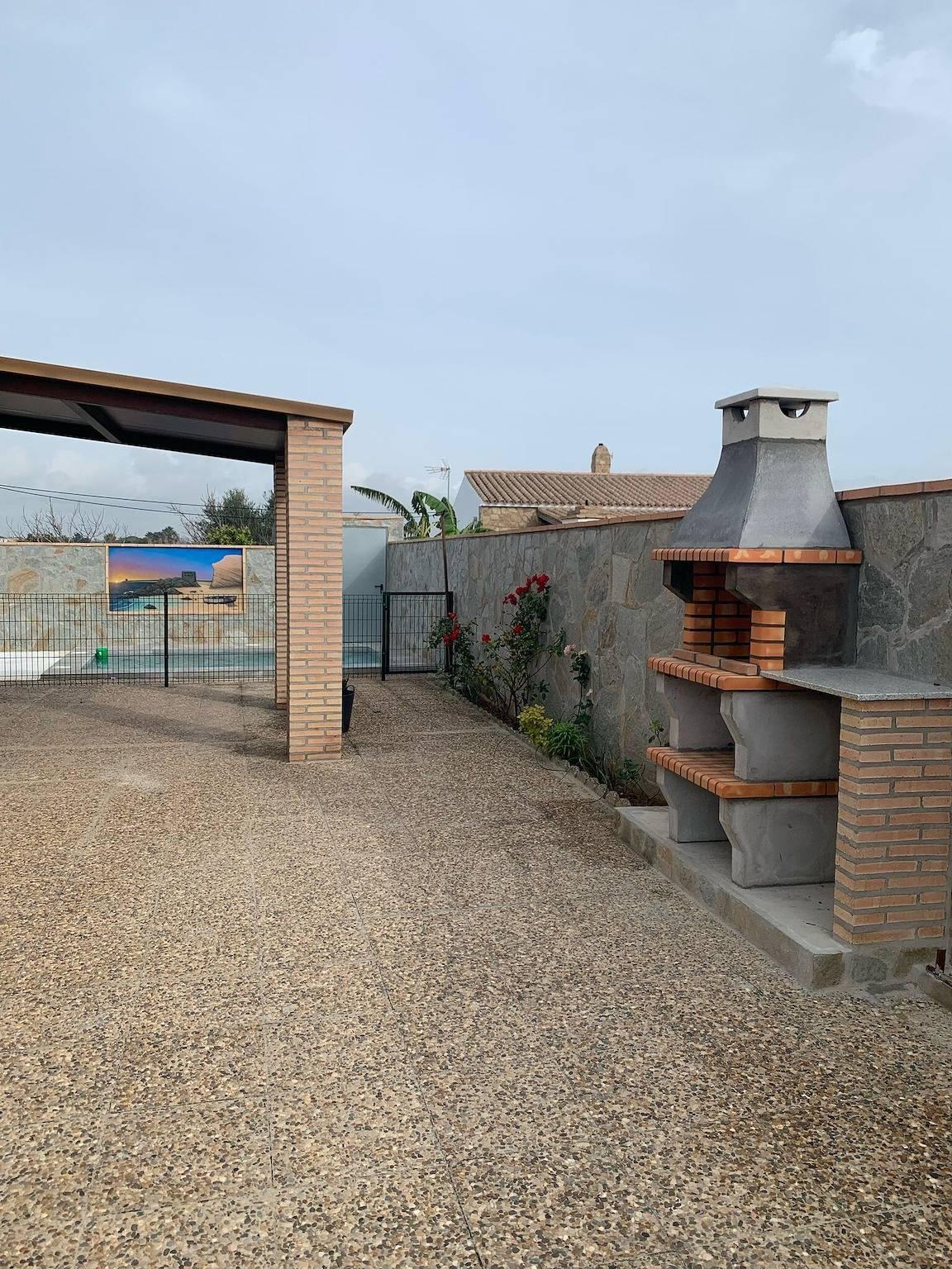 "Casa Isabel" vlak bij zee met zwembad, airco, Wi-Fi in Conil de la Frontera, Costa de la Luz, Spanje voor 4 personen foto 24