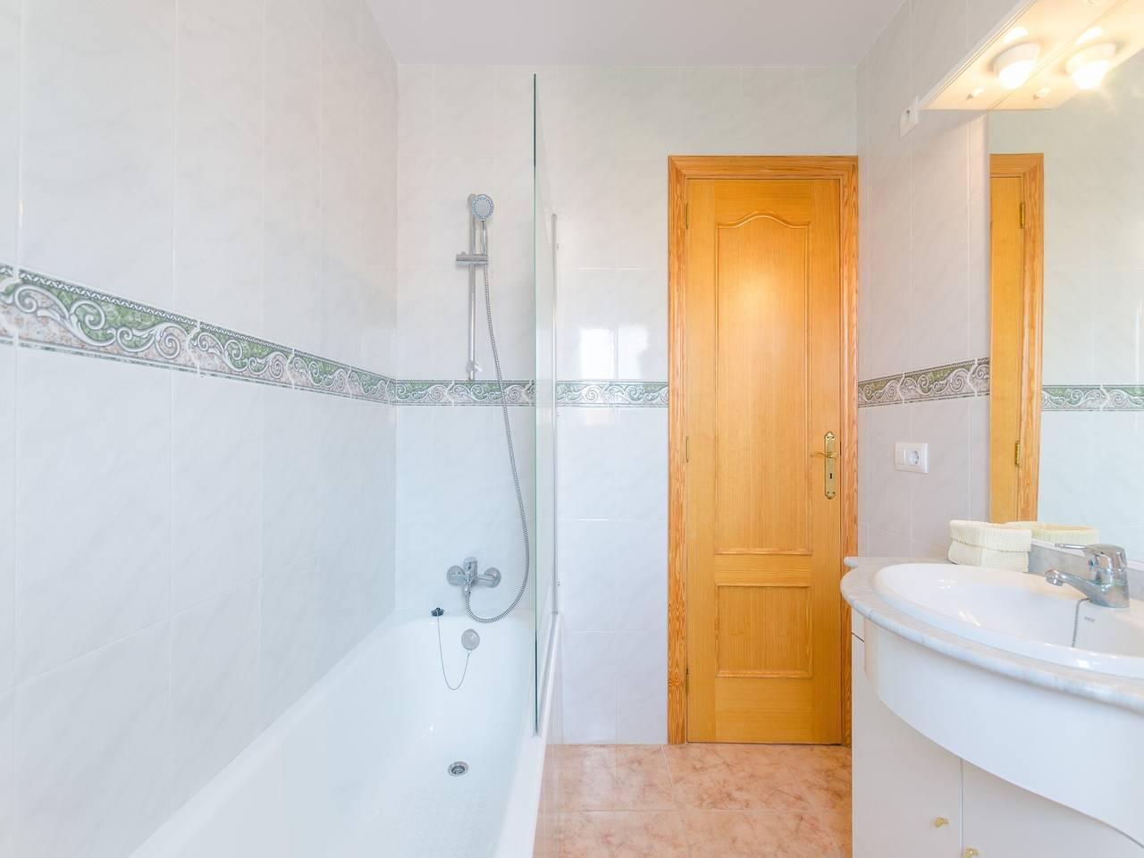 Chalet in Alcúdia bij het strand in Playa de Alcúdia, Alcúdia, Spanje voor 5 personen foto 20