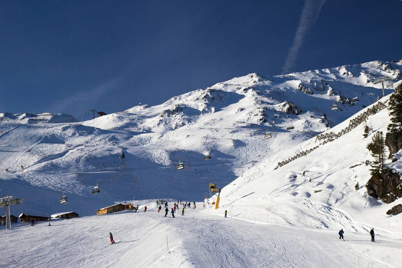 Vakantiewoning met balkon nabij het centrum in Tux Alps, Kaltenbach, Oostenrijk voor 8 personen foto 21