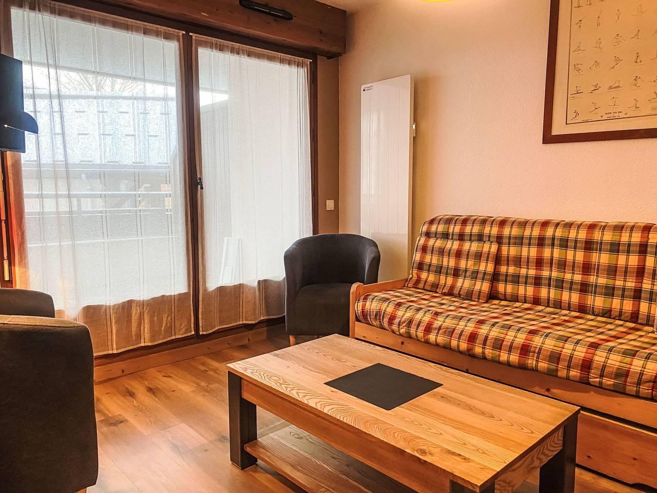 L'Espace Montagne met 1 slaapkamer en terras in Brevent-Flegere, Chamonix, Frankrijk voor 4 personen foto 14