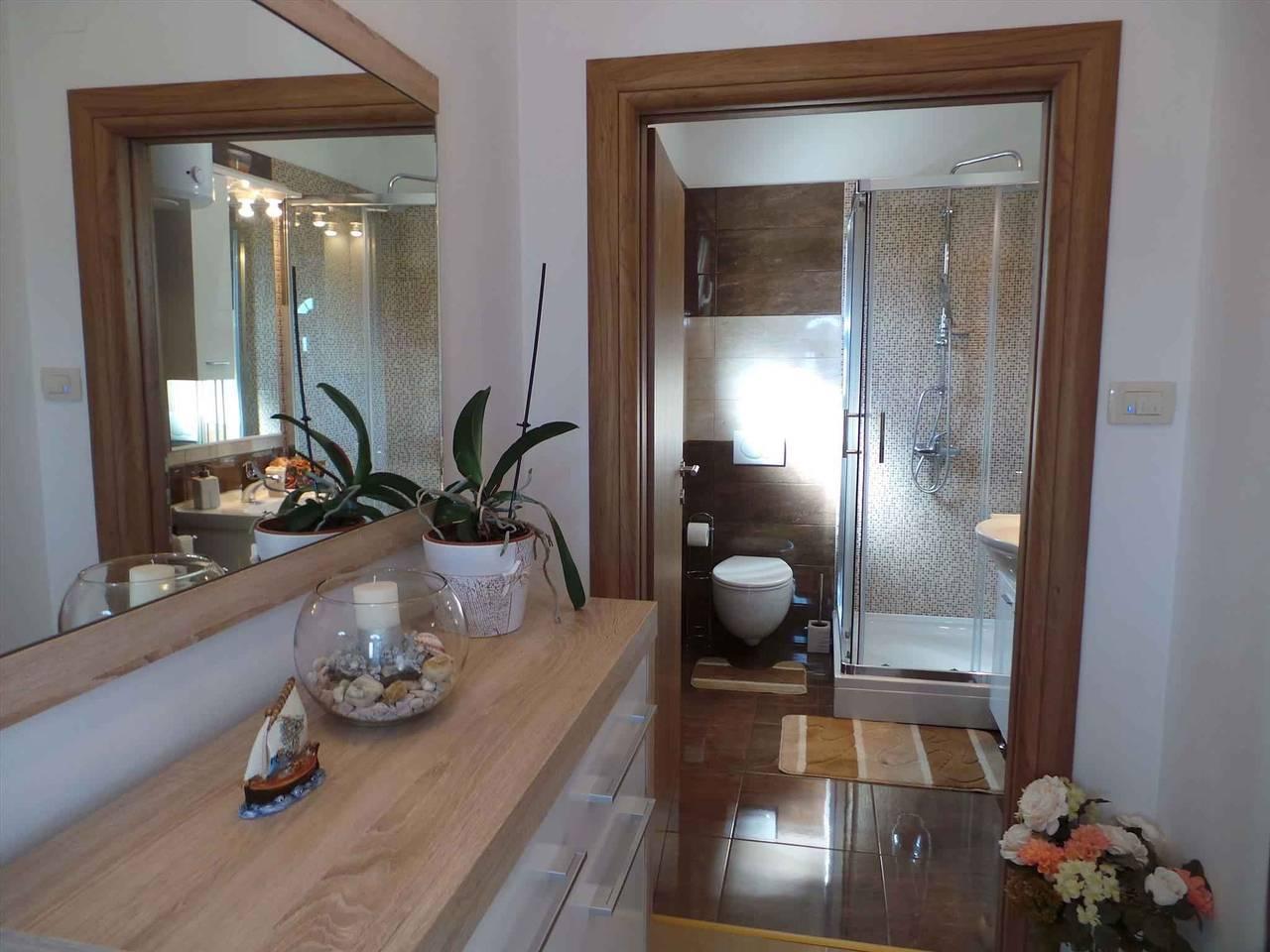 Vakantiewoning met 50 m² terras en uitzicht op zee in Matulji, Općina Matulji, Kroatië voor 4 personen foto 21