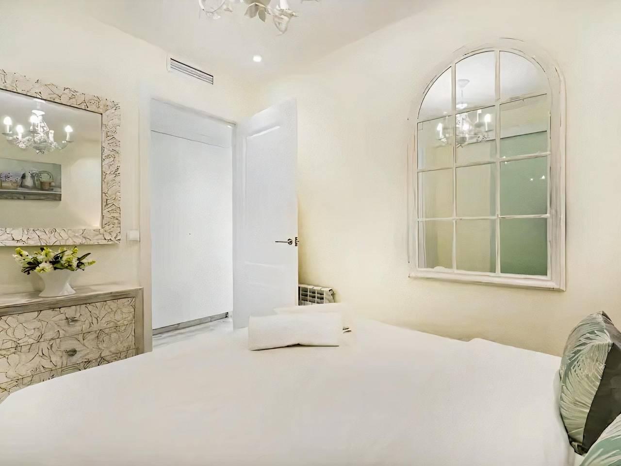 Sitges Spaces Mediterranean Apartments - 4 bed/4 bath in Sitges, Garraf, Spanje voor 8 personen foto 22