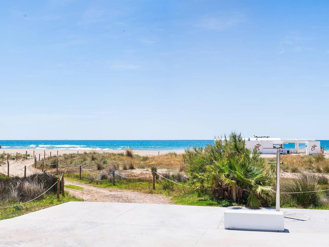 Vakantieappartement met balkon in Castelldefels, Baix Llobregat, Spanje voor 6 personen foto 23