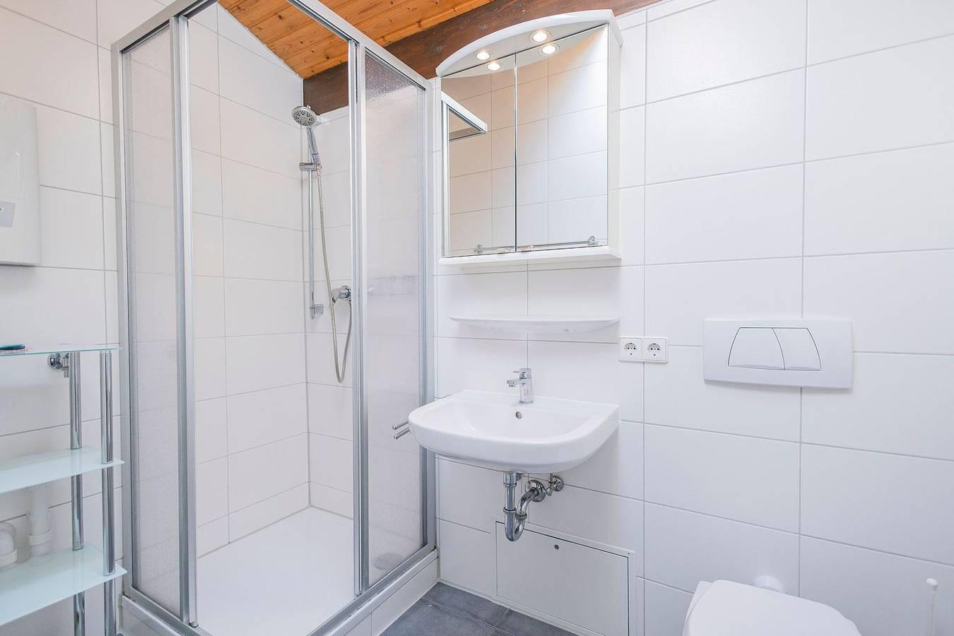 Vakantiehuis met 2 slaapkamers en terras in Immenstaad am Bodensee, Duitsland voor 4 personen foto 23