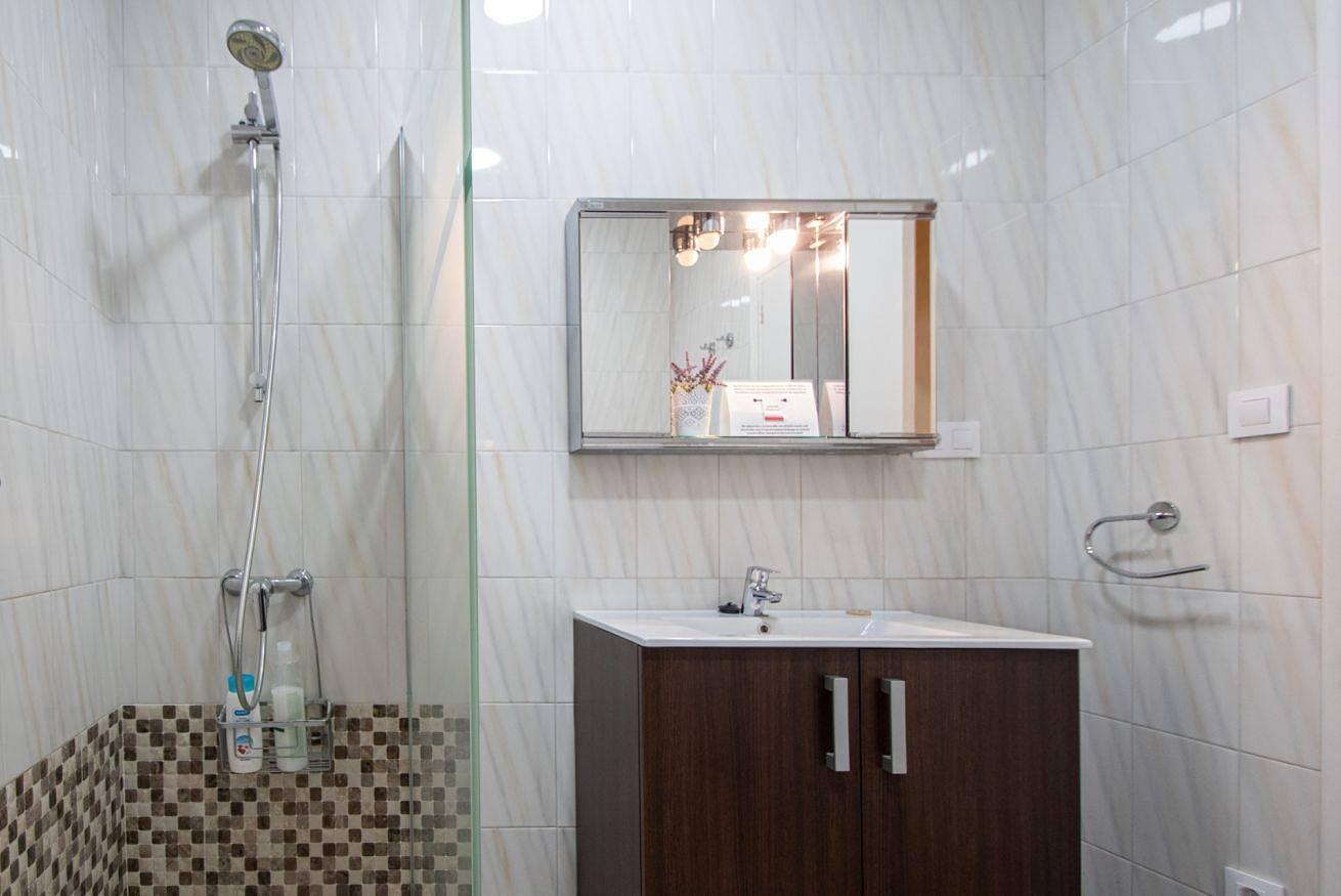 Vakantieappartement met balkon/terras en 2 slaapkamers en airconditioning in Cádiz, Spanje voor 6 personen foto 23