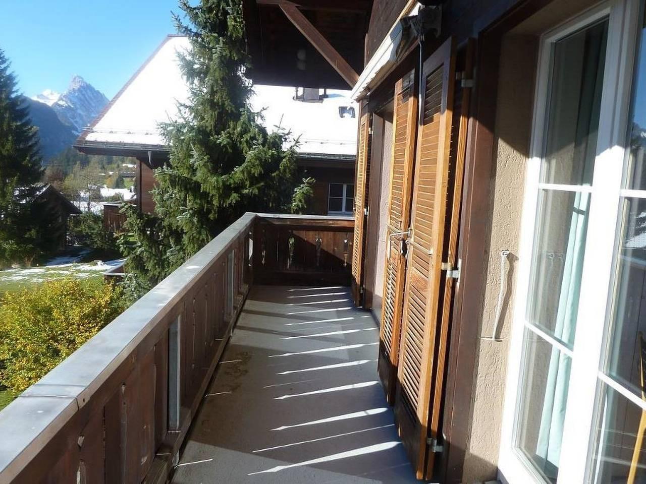 Suzanne Nr. 18 in Saanenmöser, Saanen, Zwitserland voor 5 personen foto 3