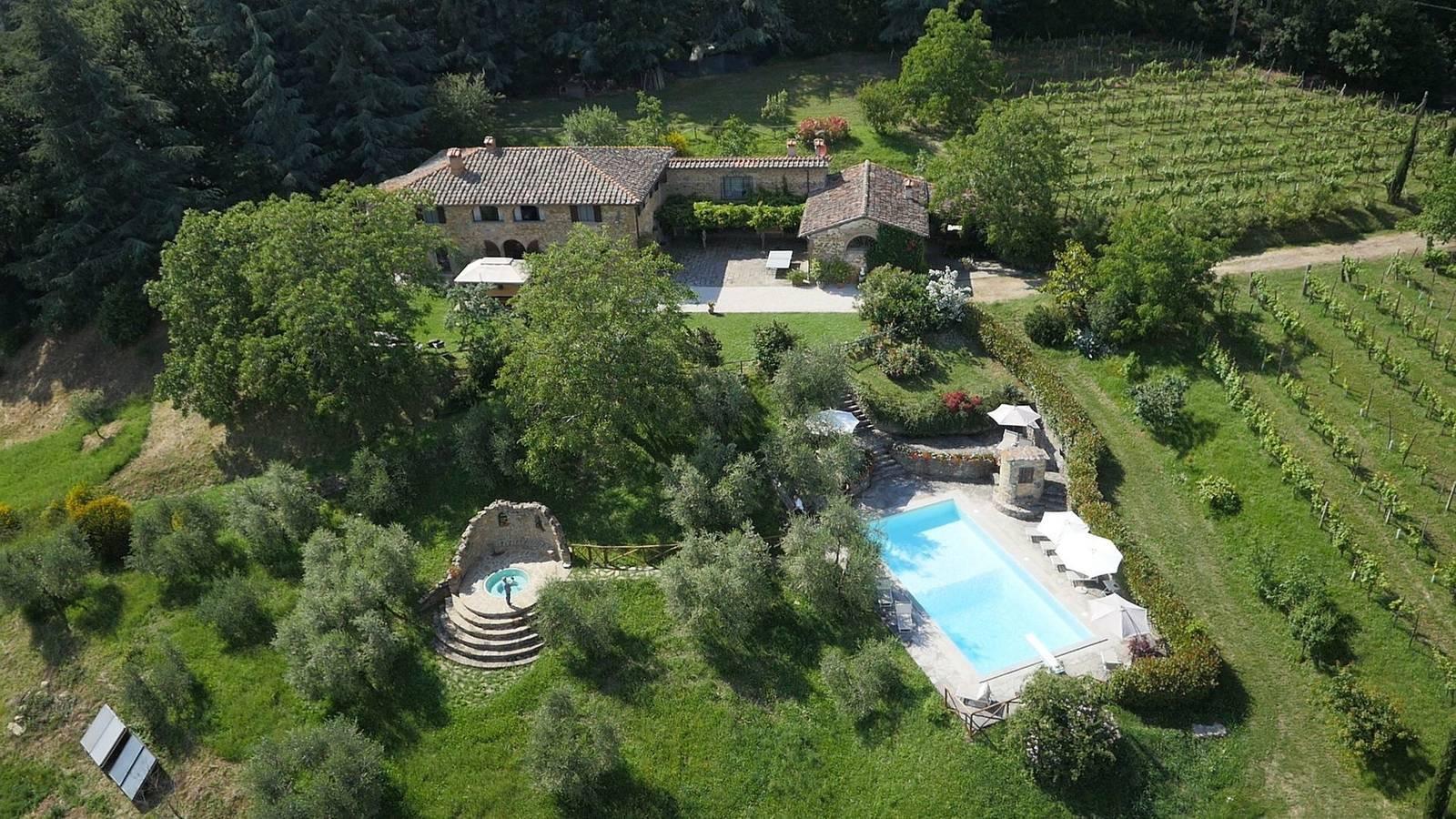 Villa Flora in Borgo San Lorenzo (Gemeente), Provincie Florence, Italië voor 14 personen foto 21