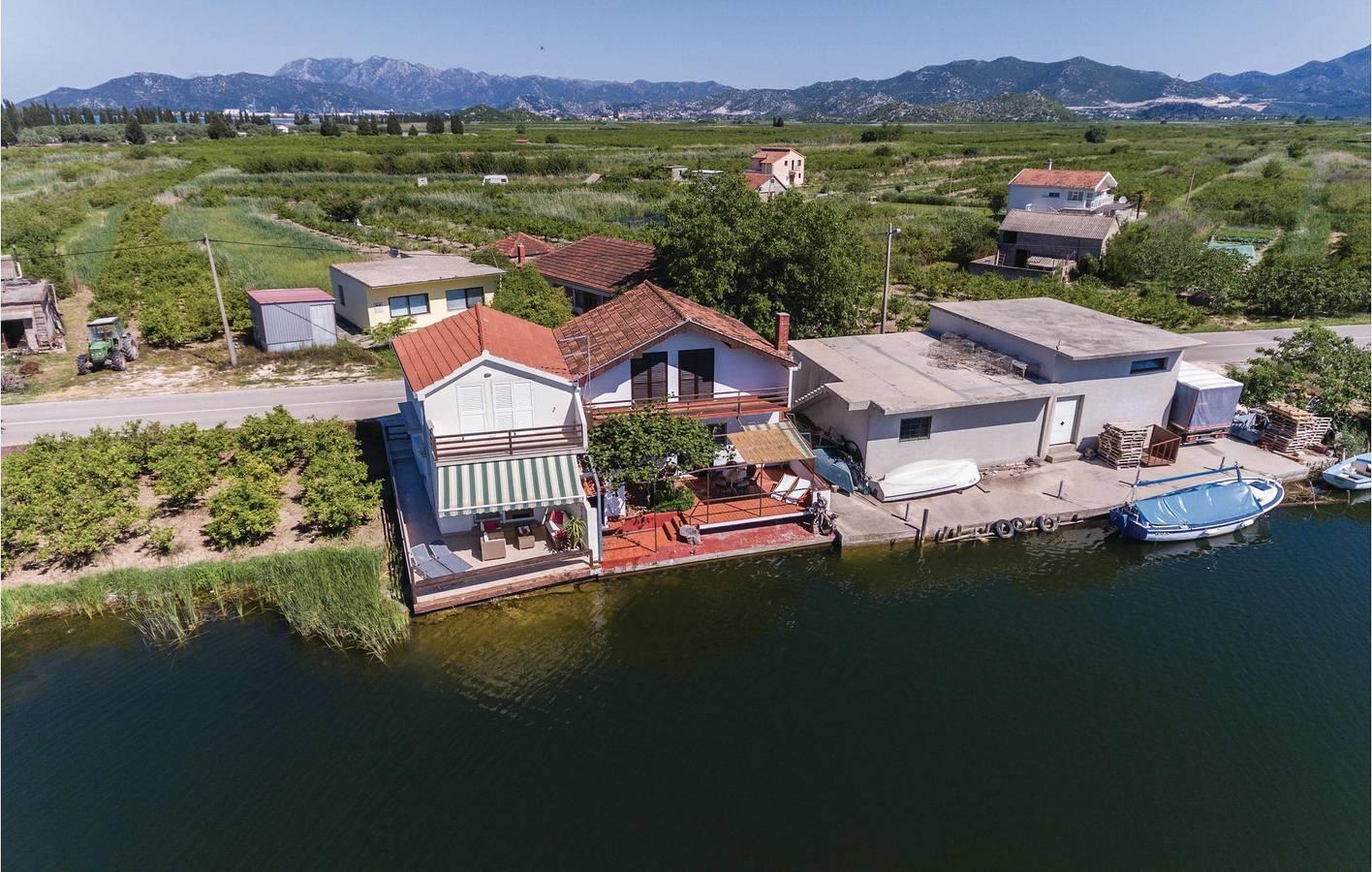Vakantiehuis in Grad Opuzen, Kroatië voor 6 personen foto 2