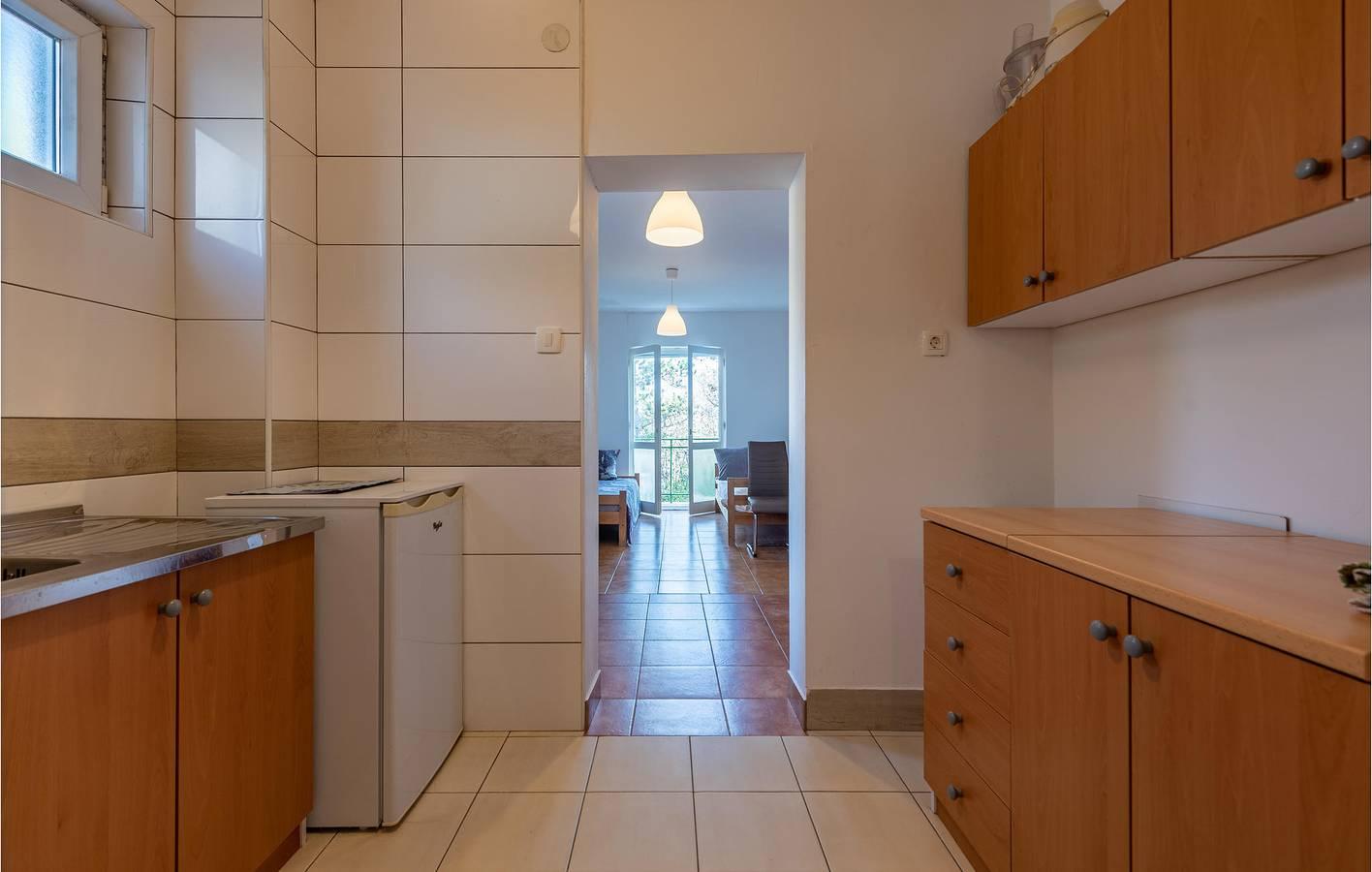 Modern appartement met terras, wifi en op 800 meter van het strand in Pag Stad, Pag, Kroatië voor 4 personen foto 22