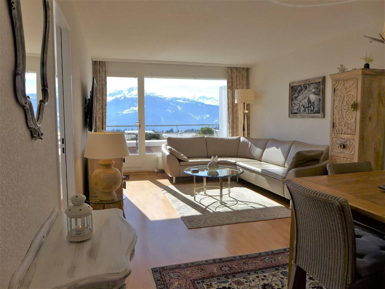 Vakantieappartement met sauna en binnenzwembad en 1 slaapkamer en balkon in Crans-Montana, Zwitserland voor 2 personen foto 8