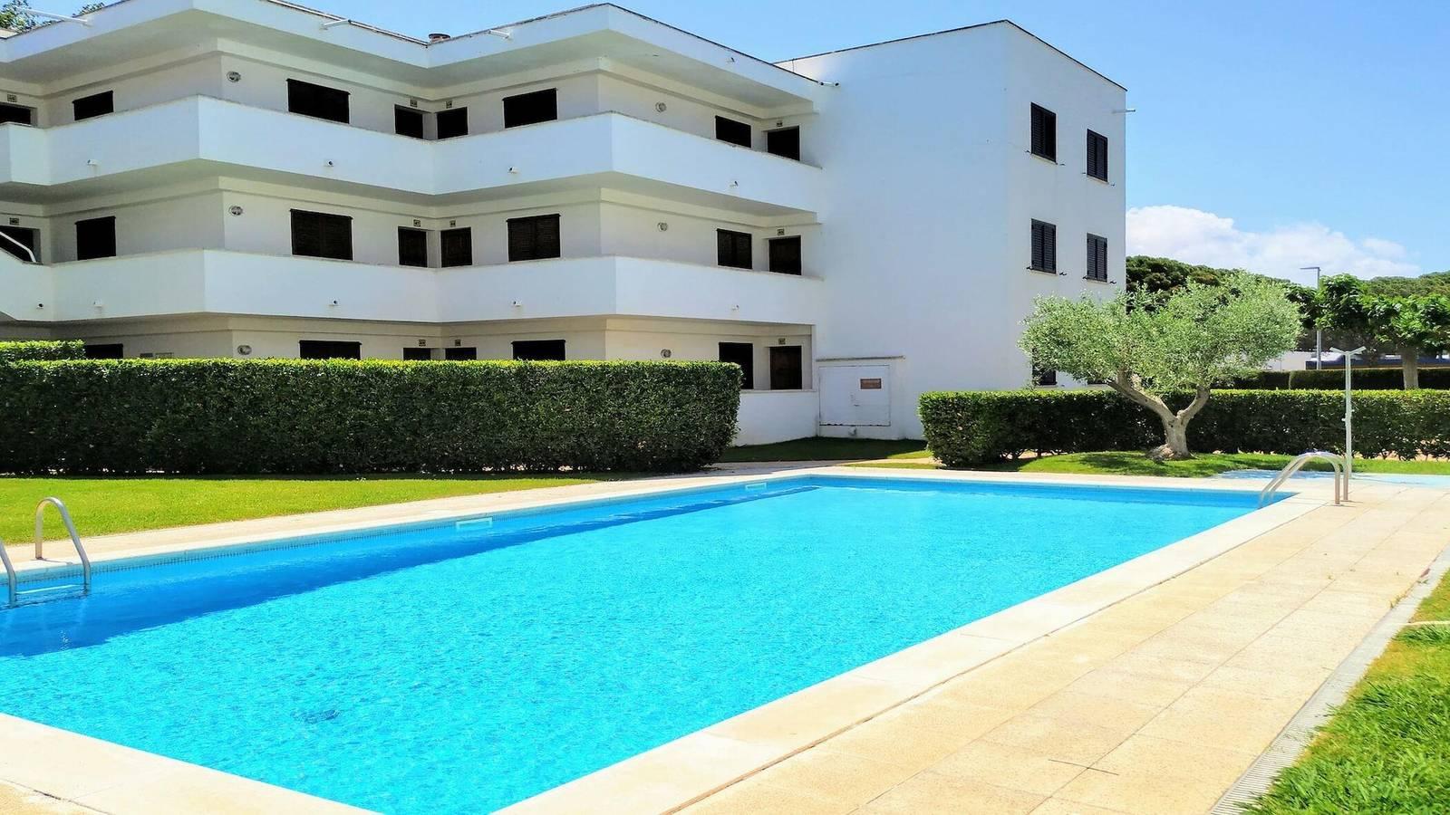 Vakantieappartement met zwembad en hond in Platja de Montgó (Torroella de Montgrí), L'Escala, Spanje voor 6 personen foto 25
