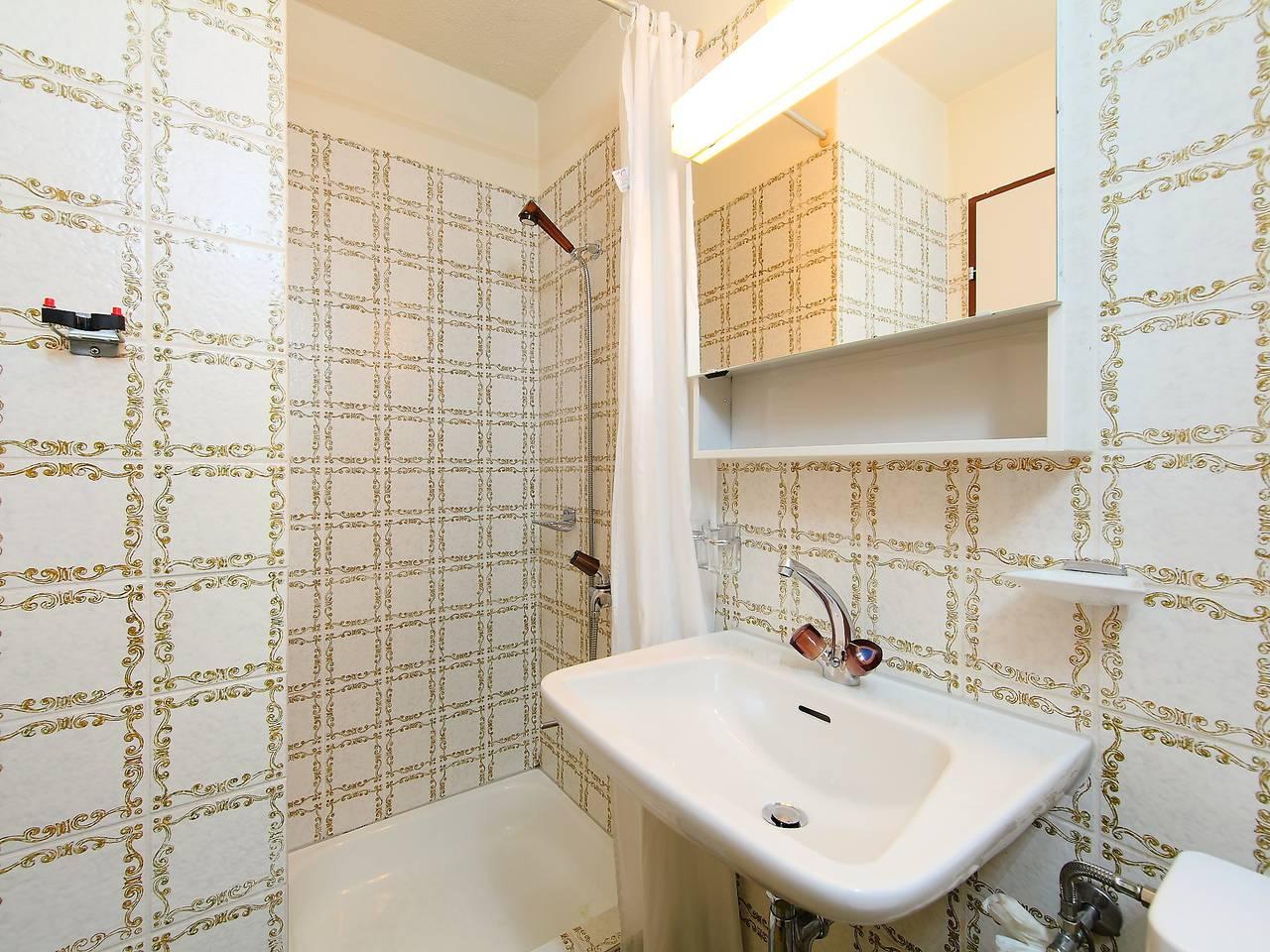 Vakantieappartement met sauna en binnenzwembad in Flüelapass, Davos, Zwitserland voor 2 personen foto 9
