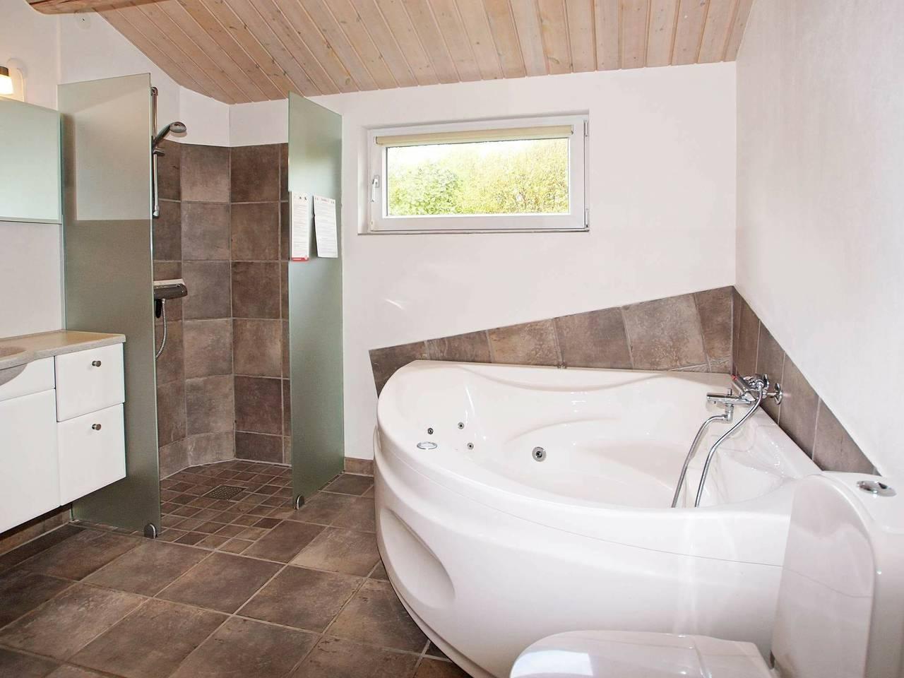 Modern huis met spa in Skaven Strand, Ringkøbing fjord, Denemarken voor 8 personen foto 20
