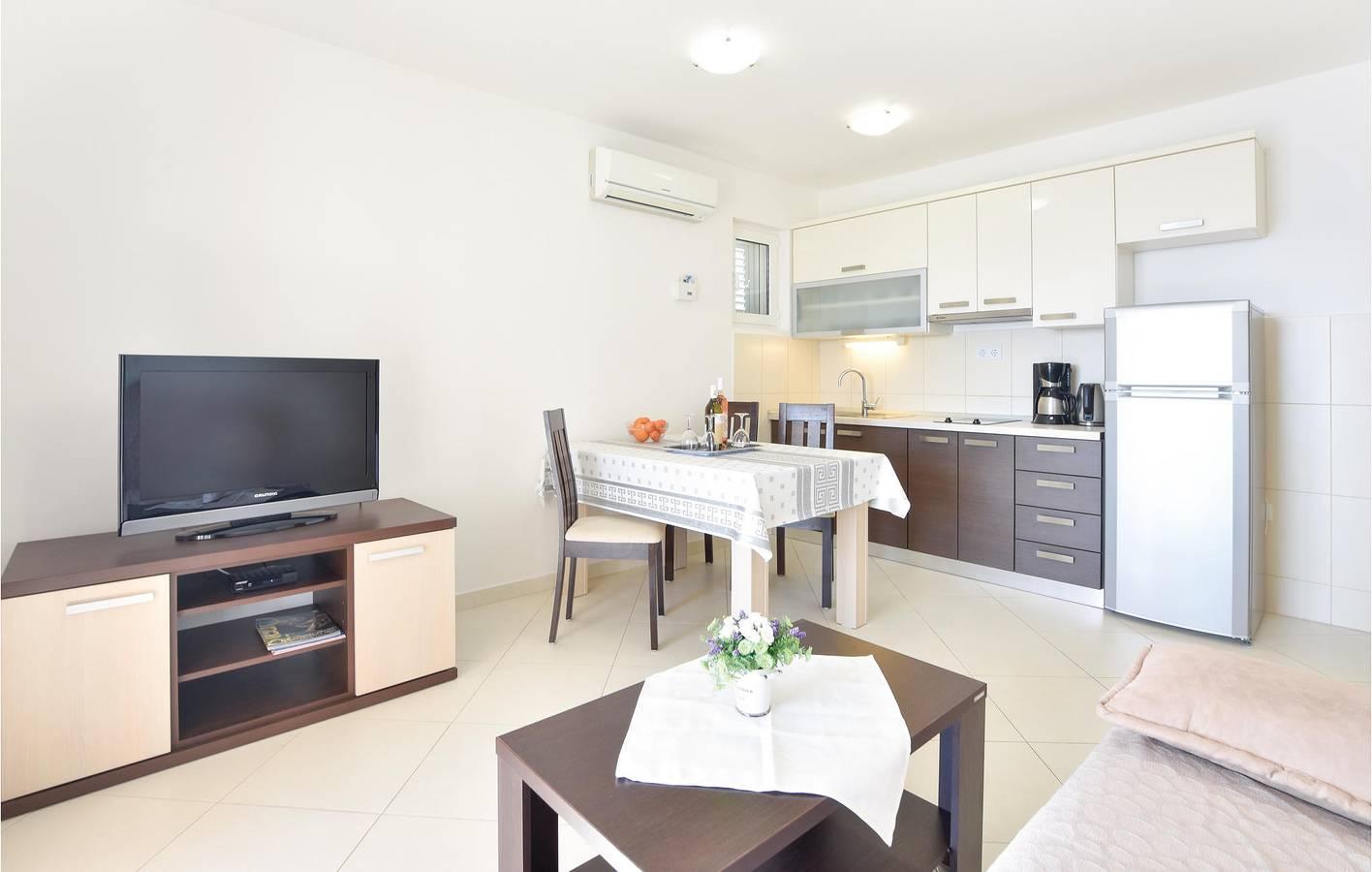 Charmant appartement vlakbij het strand met wifi, airconditioning en terras in Celine, Kroatië voor 2 personen foto 19