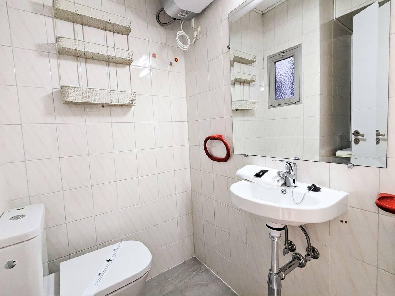 Turia Playa in Benidorm, Costa Blanca, Spanje voor 6 personen foto 20
