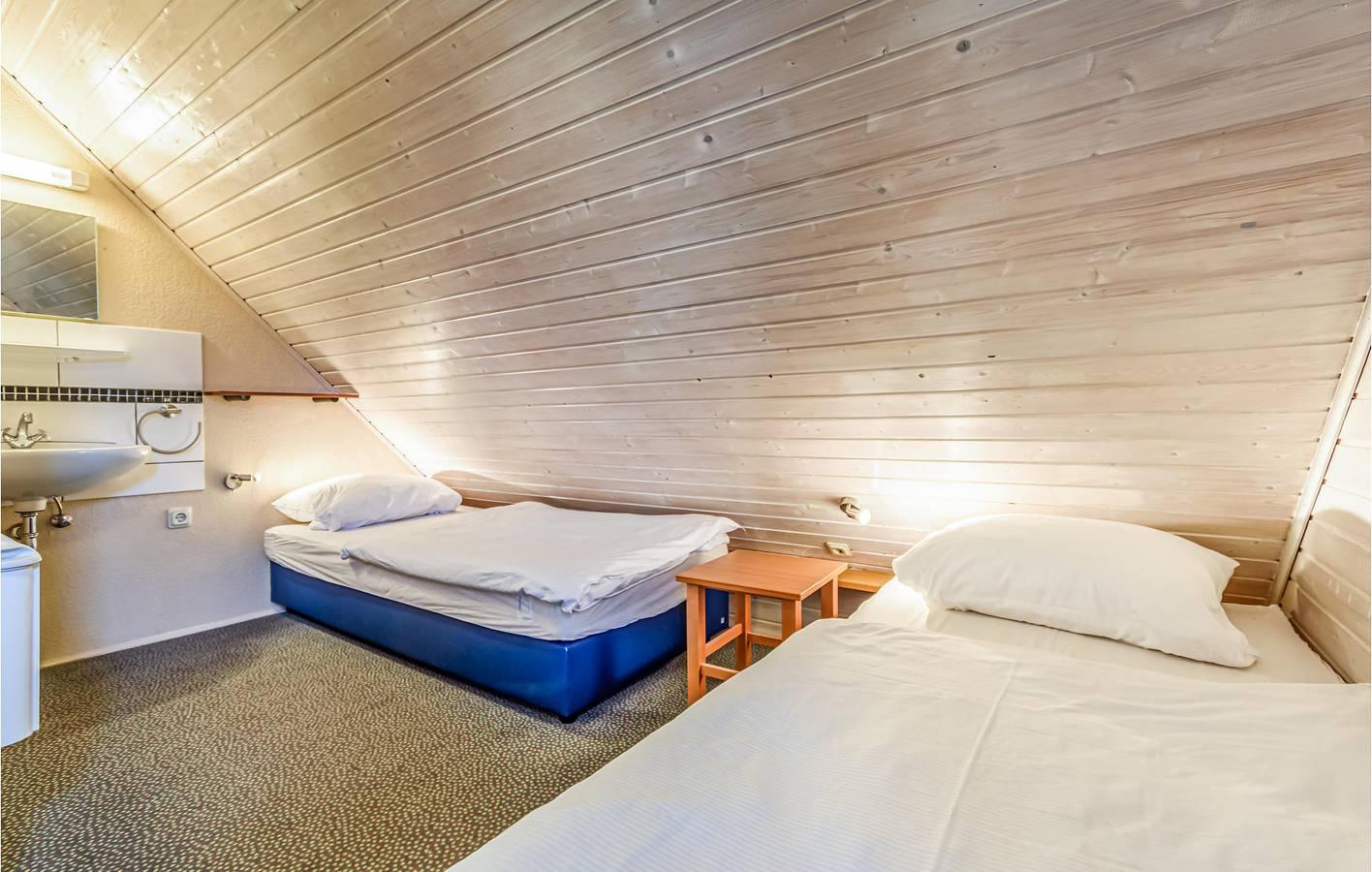 Modern appartement met terras en parkeerplaats in Ibra in Reimboldshausen, Kirchheim, Duitsland voor 6 personen foto 20