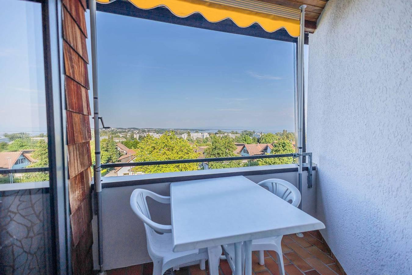 Vakantieappartement met balkon en 1 slaapkamer en terras in Immenstaad am Bodensee, Duitsland voor 4 personen foto 22