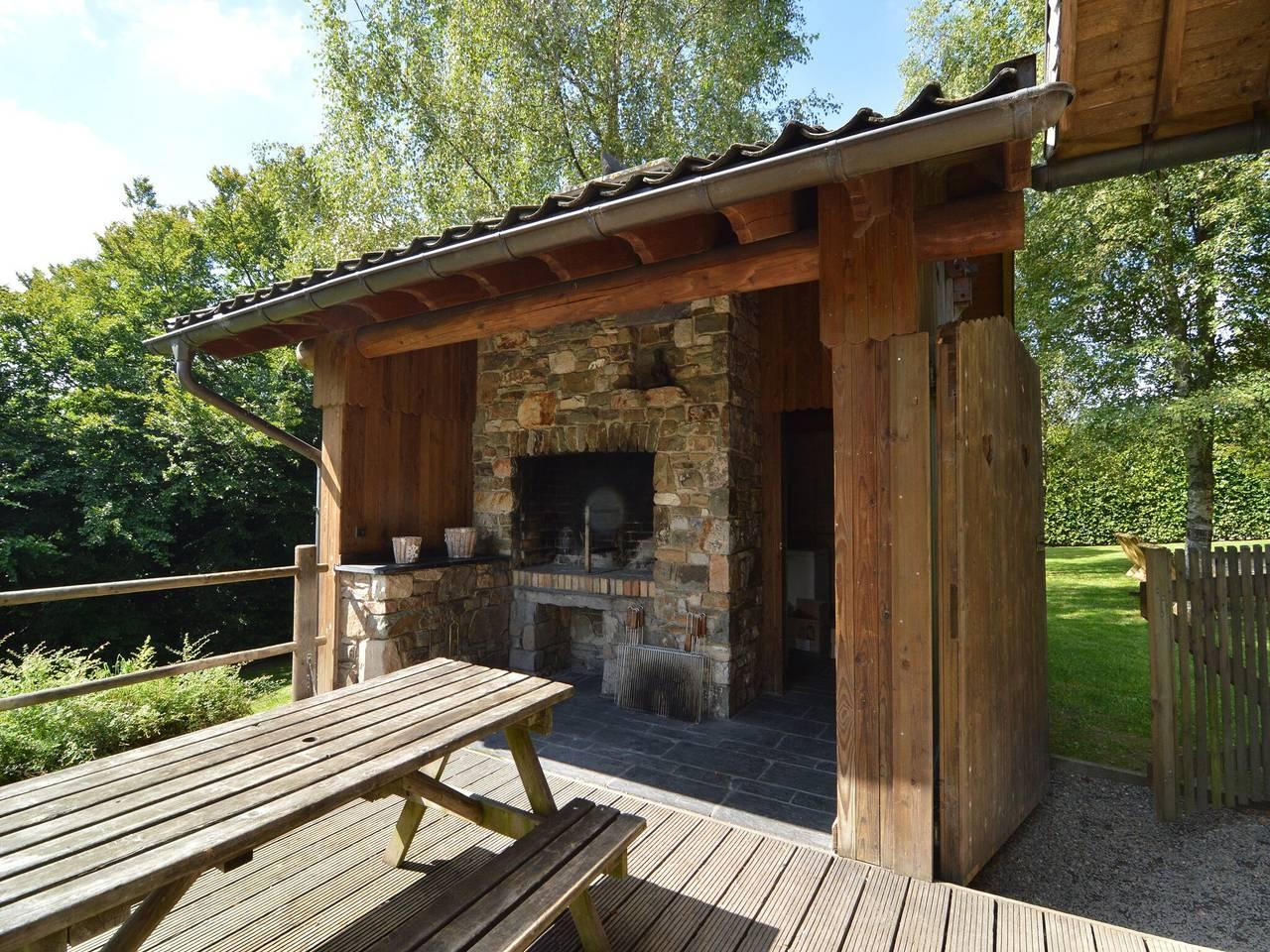 Ruim chalet in Ovifat in Weismes, België voor 16 personen foto 21