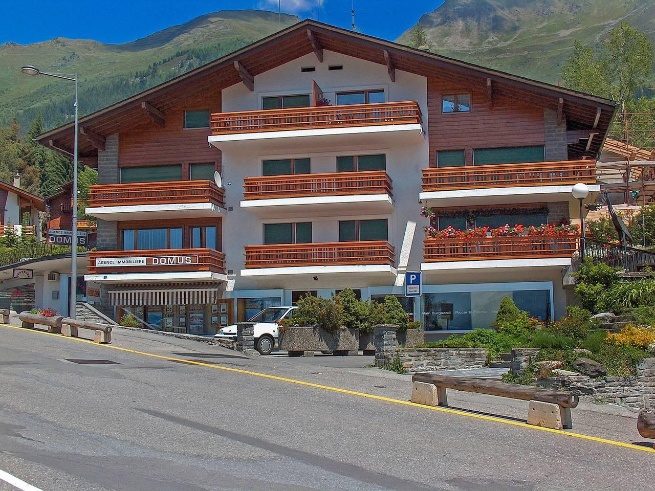 Pierreval 18 in Bagnes, Walliser Alpen, Zwitserland voor 6 personen foto 6