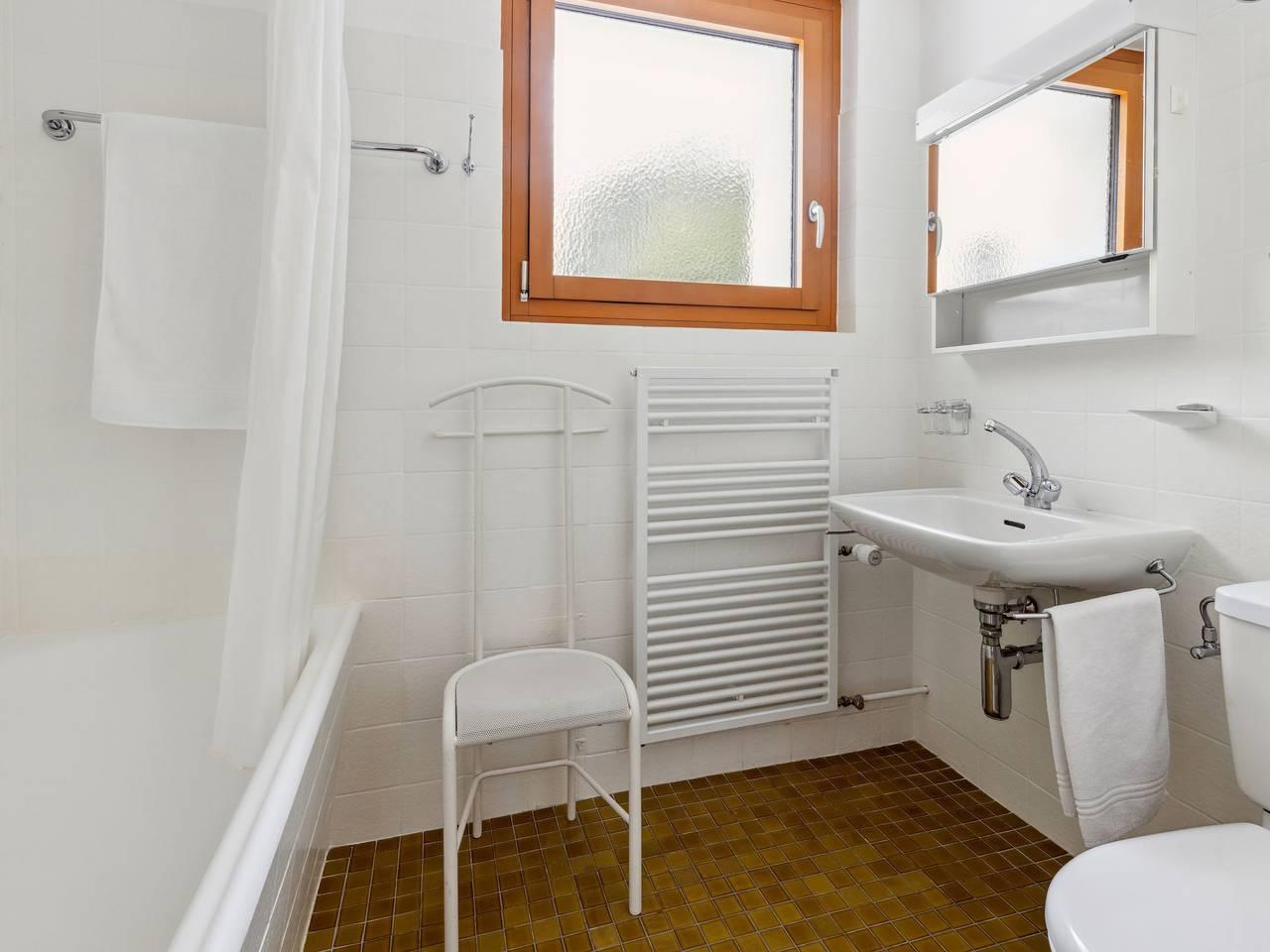 Vakantieappartement met sauna en binnenzwembad in Flüelapass, Davos, Zwitserland voor 2 personen foto 12