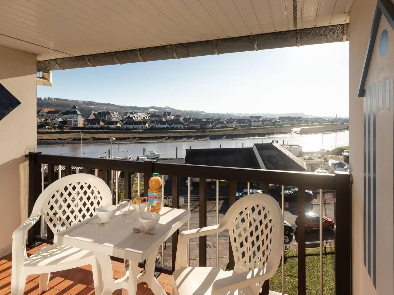 Vakantieappartement met binnenzwembad en zwembad in Cabourg, Frankrijk voor 4 personen foto 4
