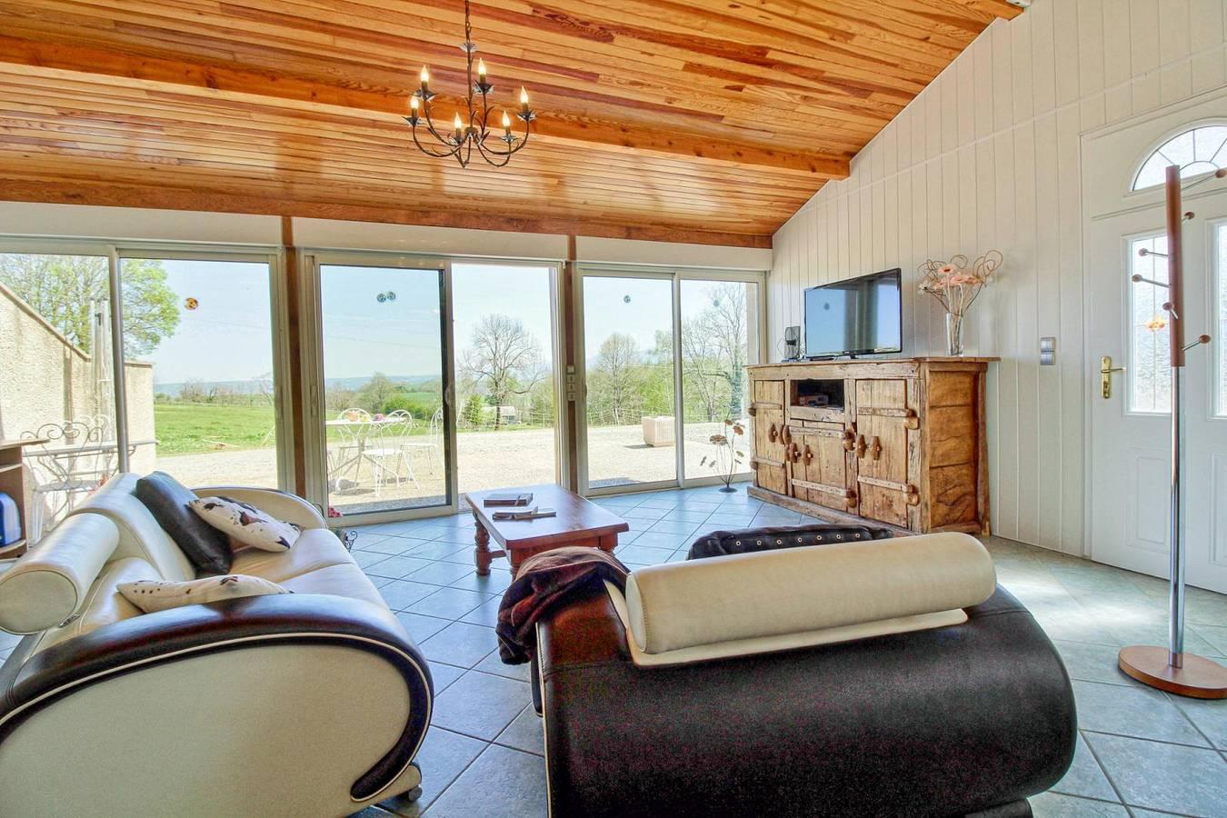 Vakantiehuis in Mérilheu vanaf 65€ per nacht