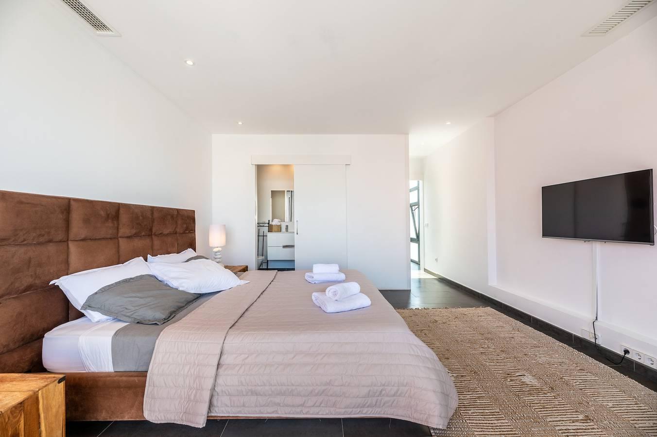 Villa "Can Olivera" vlak bij zee met privézwembad & wifi in Talamanca, Ibiza Stad, Spanje voor 10 personen foto 21