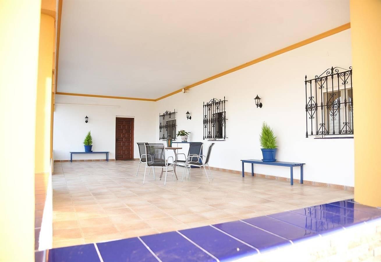 Villa Bellavista met privé zwembad, vrij uitzicht en Wifi in Lora del Río, Sevilla Provincie, Spanje voor 14 personen foto 25