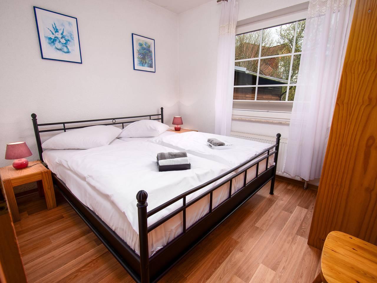 Vakantieappartement met binnenzwembad en zwembad in Norddeich, Duitsland voor 6 personen foto 6