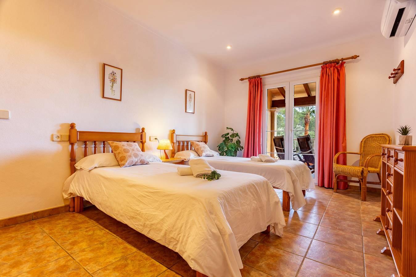 Vakantiehuis in Migjorn, Spanje voor 10 personen foto 12