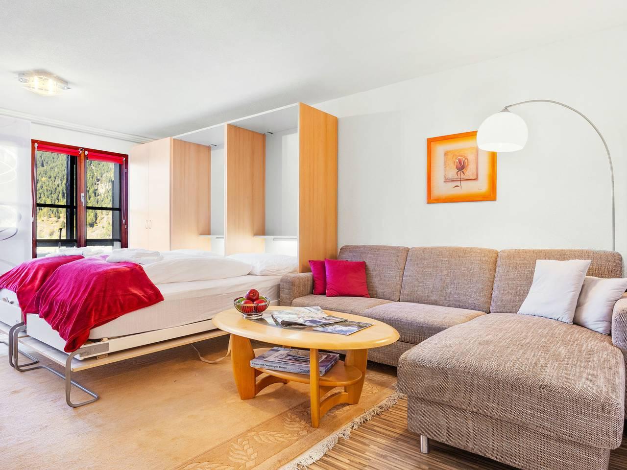 Vakantieappartement met speeltuin en 1 slaapkamer en balkon in Ernen, Aletsch Arena, Zwitserland voor 2 personen foto 5