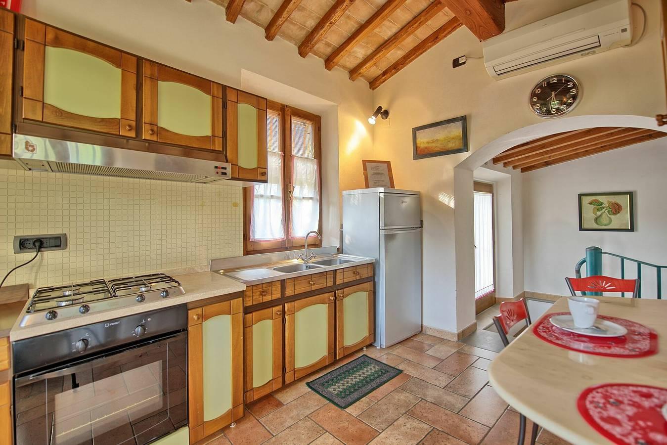 Poggiluglio - Il Cottage in San Gimignano, Provincie Siena, Italië voor 2 personen foto 21