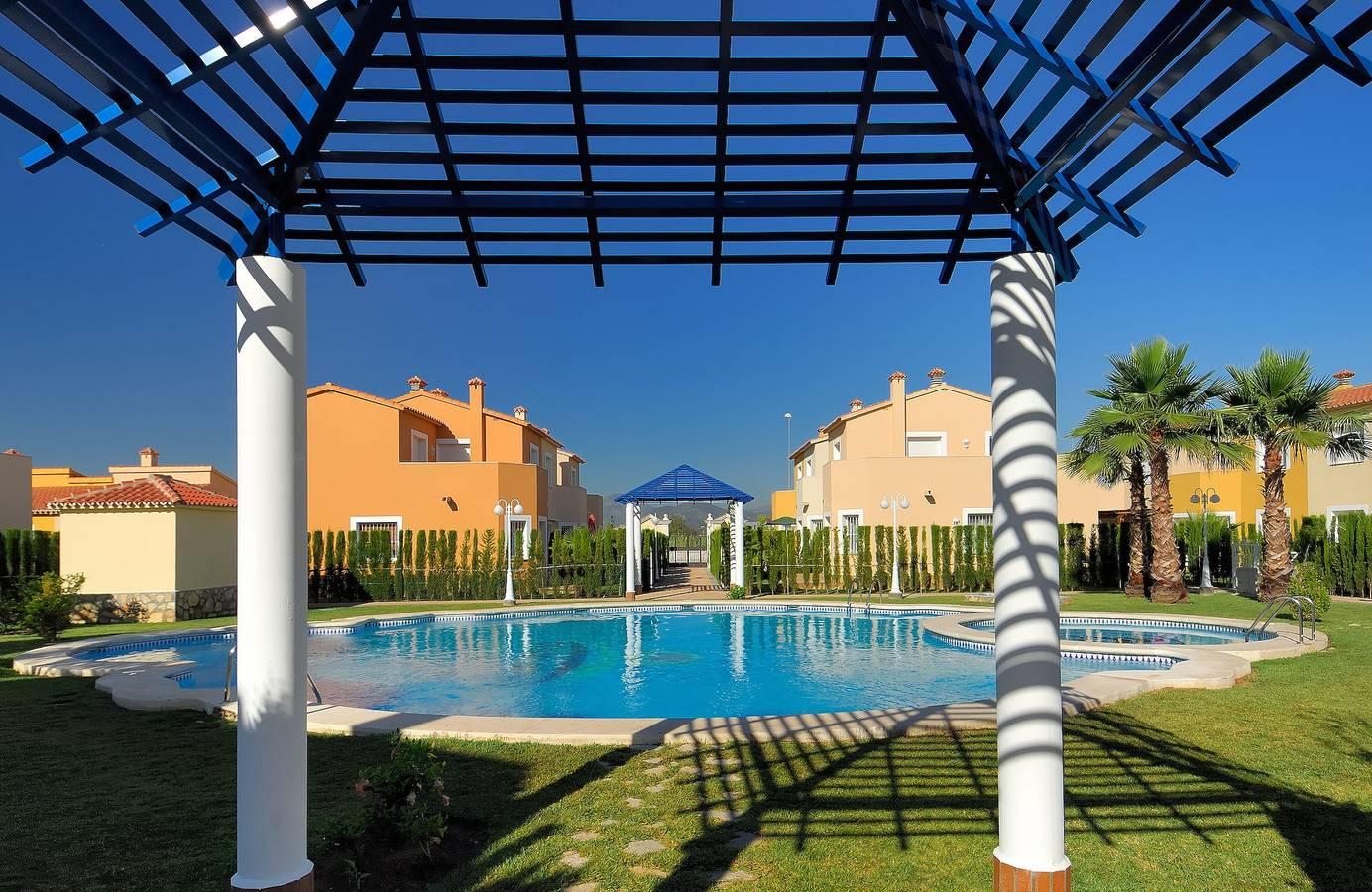 Vakantiehuis met zwembad en airconditioning in Oliva, Costa Blanca, Spanje voor 5 personen foto 23