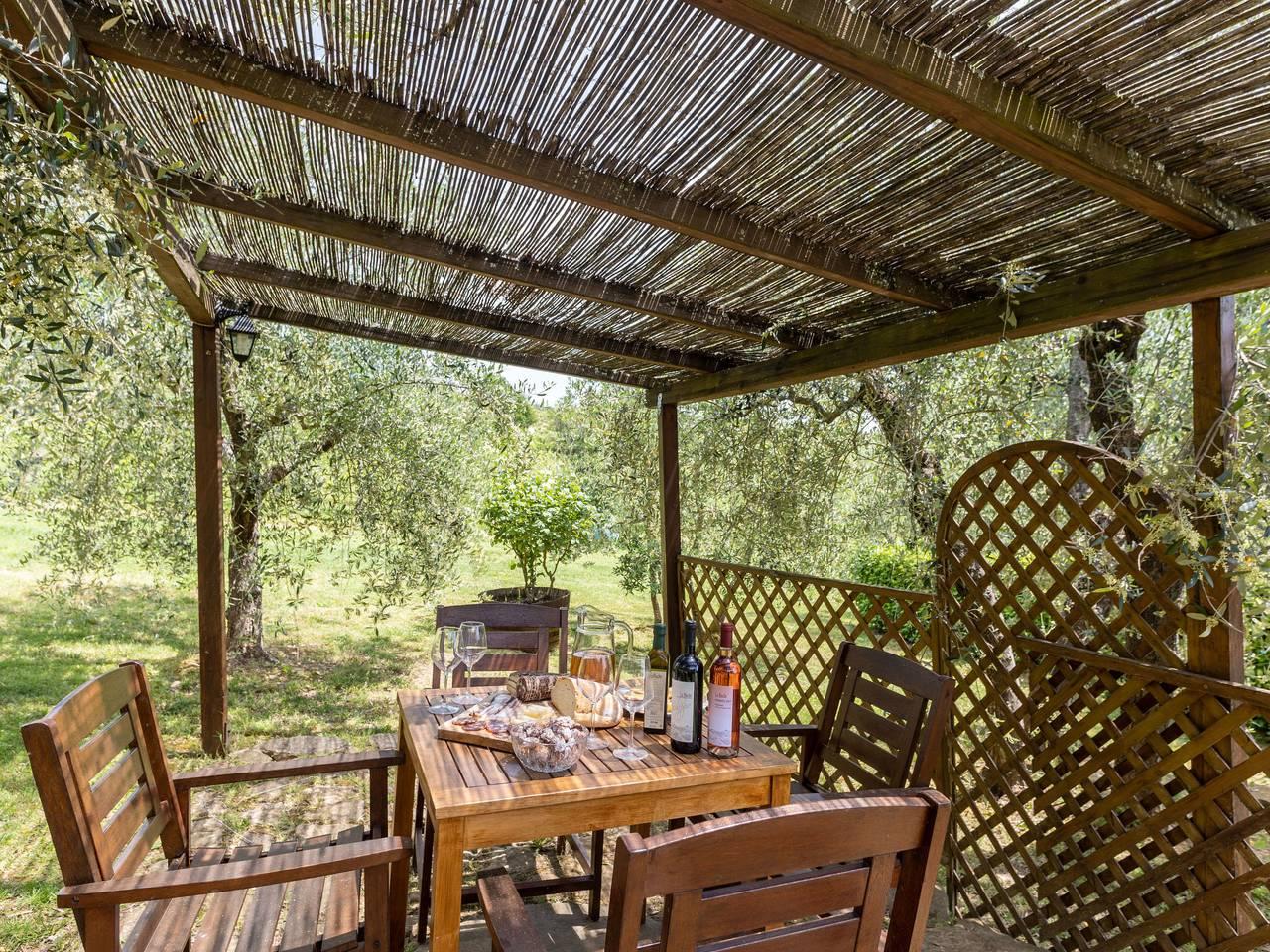Le Buche met 2 slaapkamers en zwembad in Poggibonsi, Chianti, Italië voor 4 personen foto 19